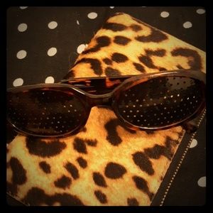 Vision therapy sunglasses